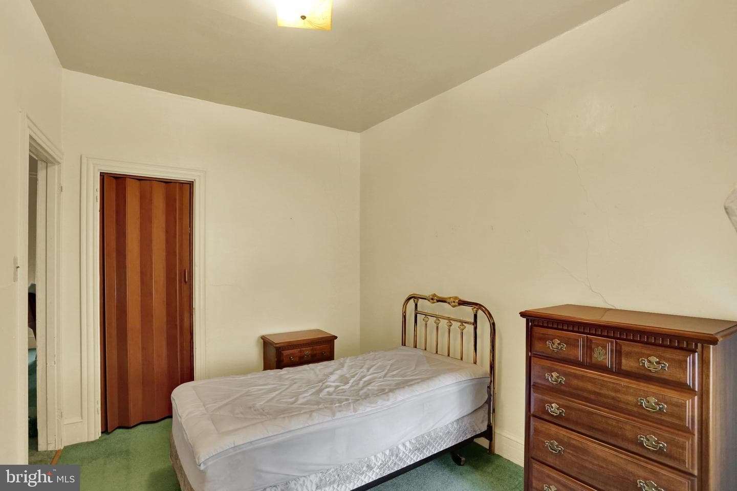 1541 Moss Street photo 11