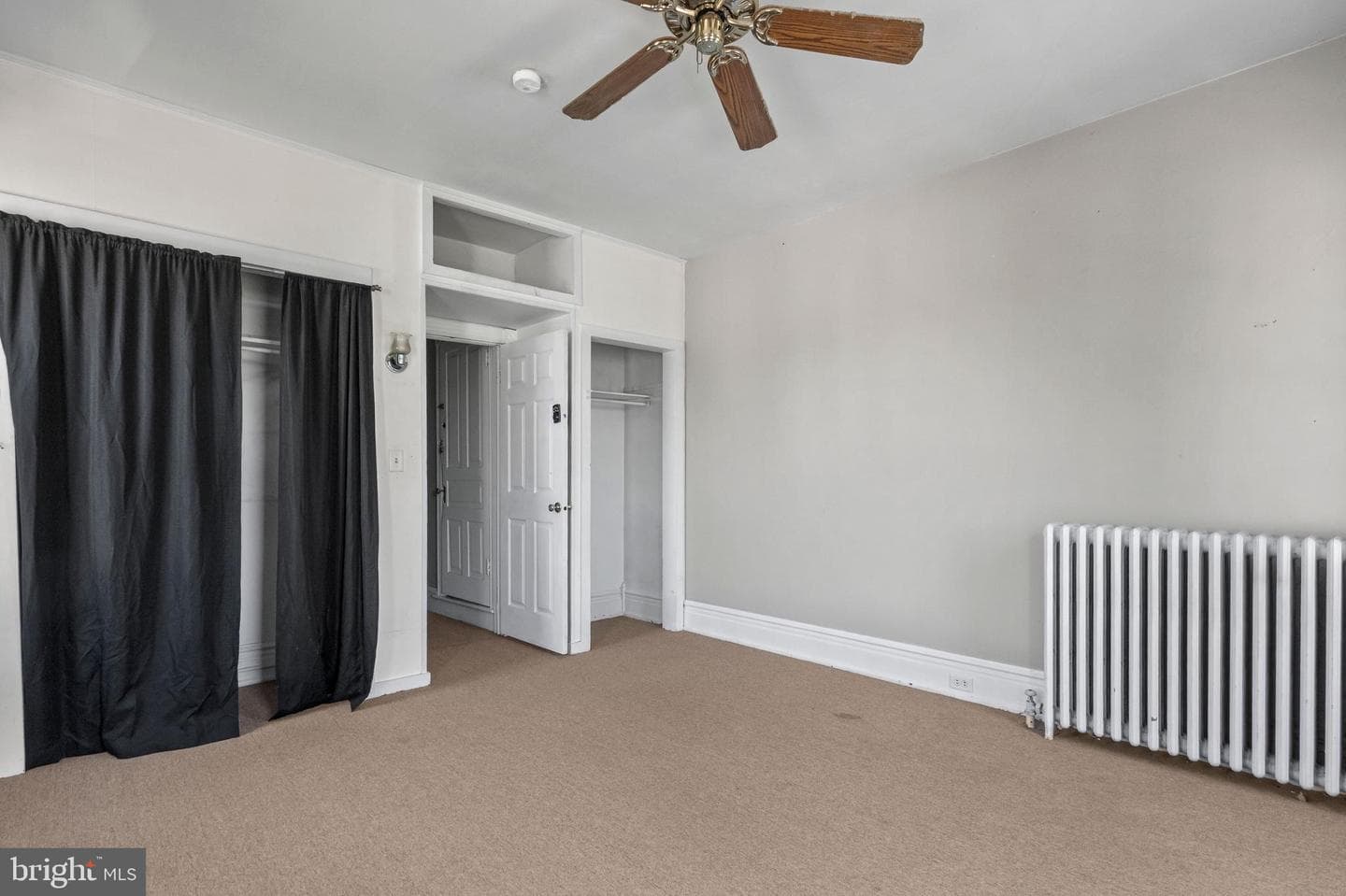 414 W Walnut Street photo 18