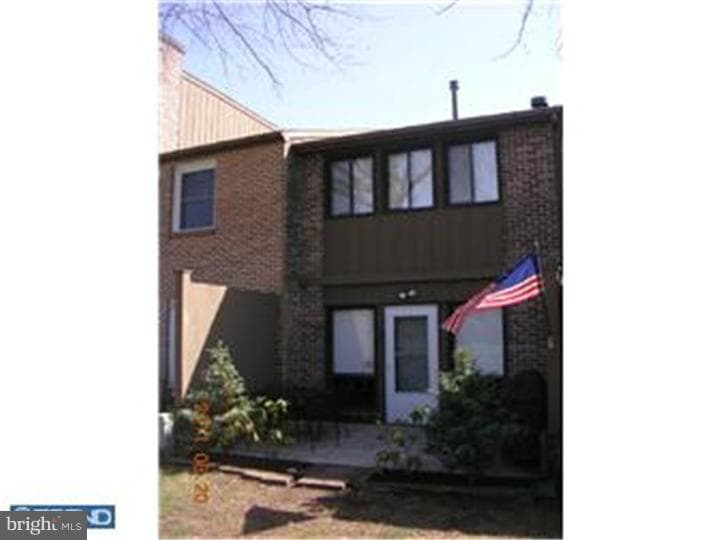 7 Club Lane photo 24