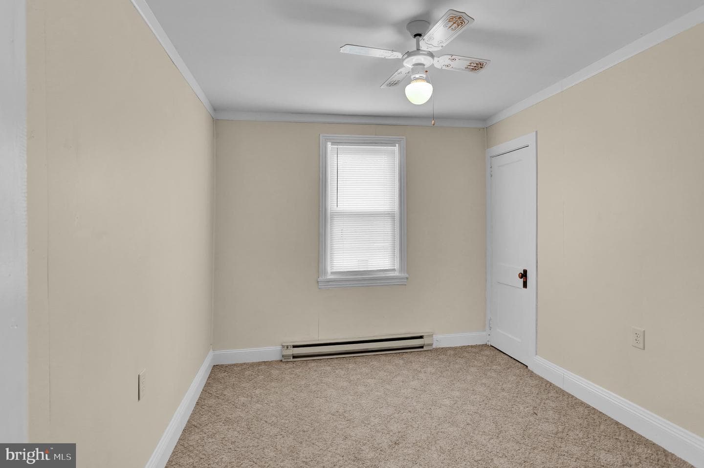 238 Penn Street photo 30