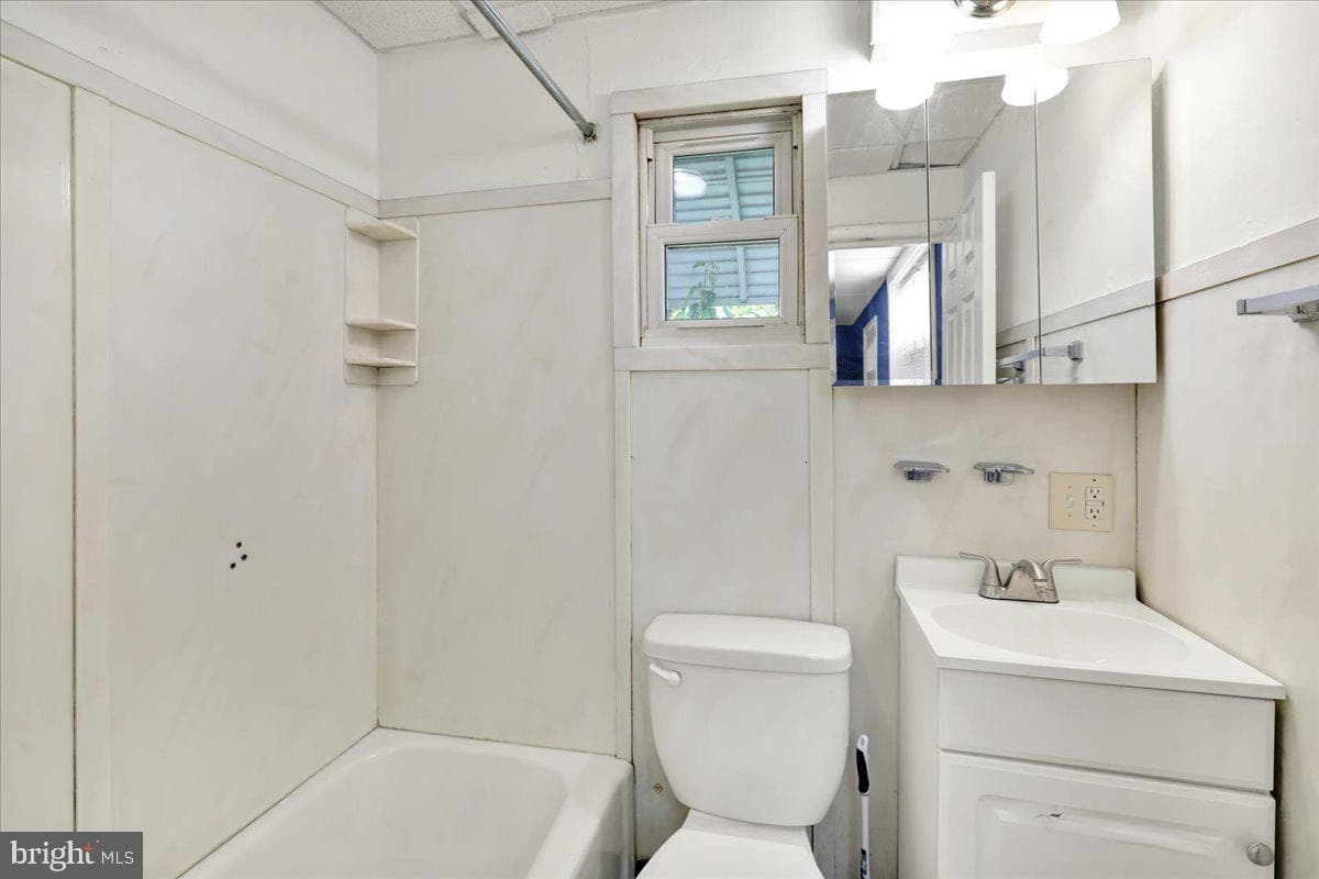 1348 Muhlenberg Street photo 8