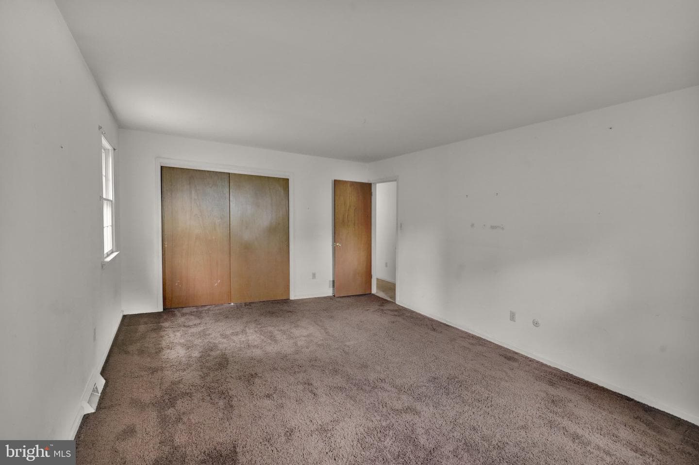 2104 Gring Drive photo 32