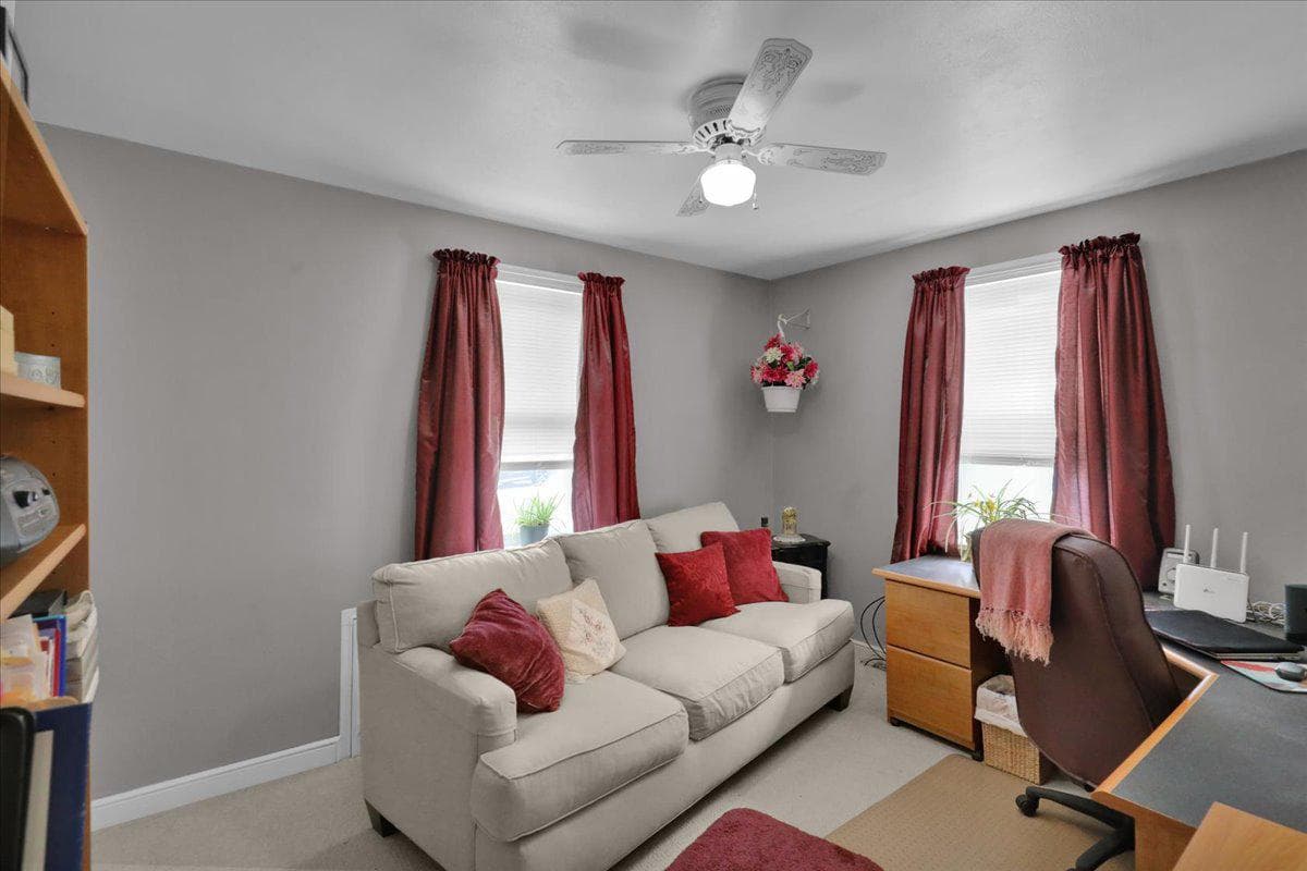61 Weaver Lane photo 15
