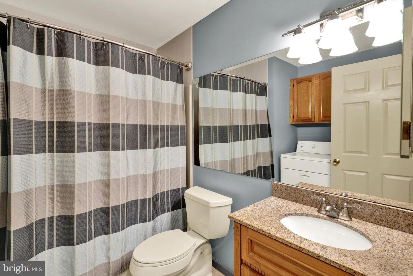 10 Maplewood Avenue #5a photo 12