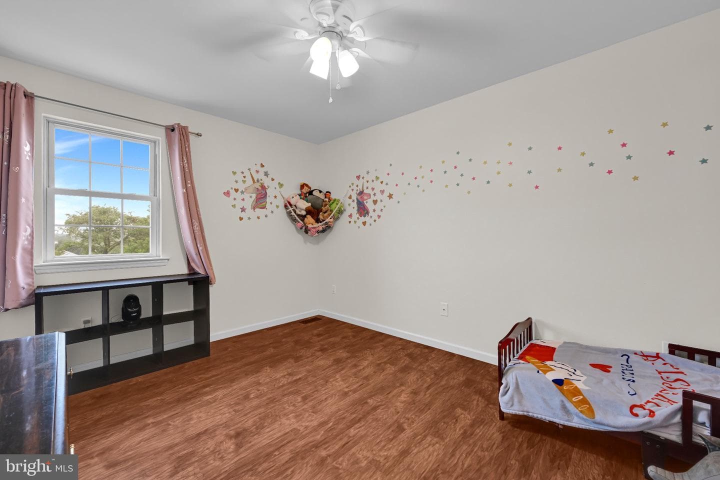 387 Oneida Drive photo 20