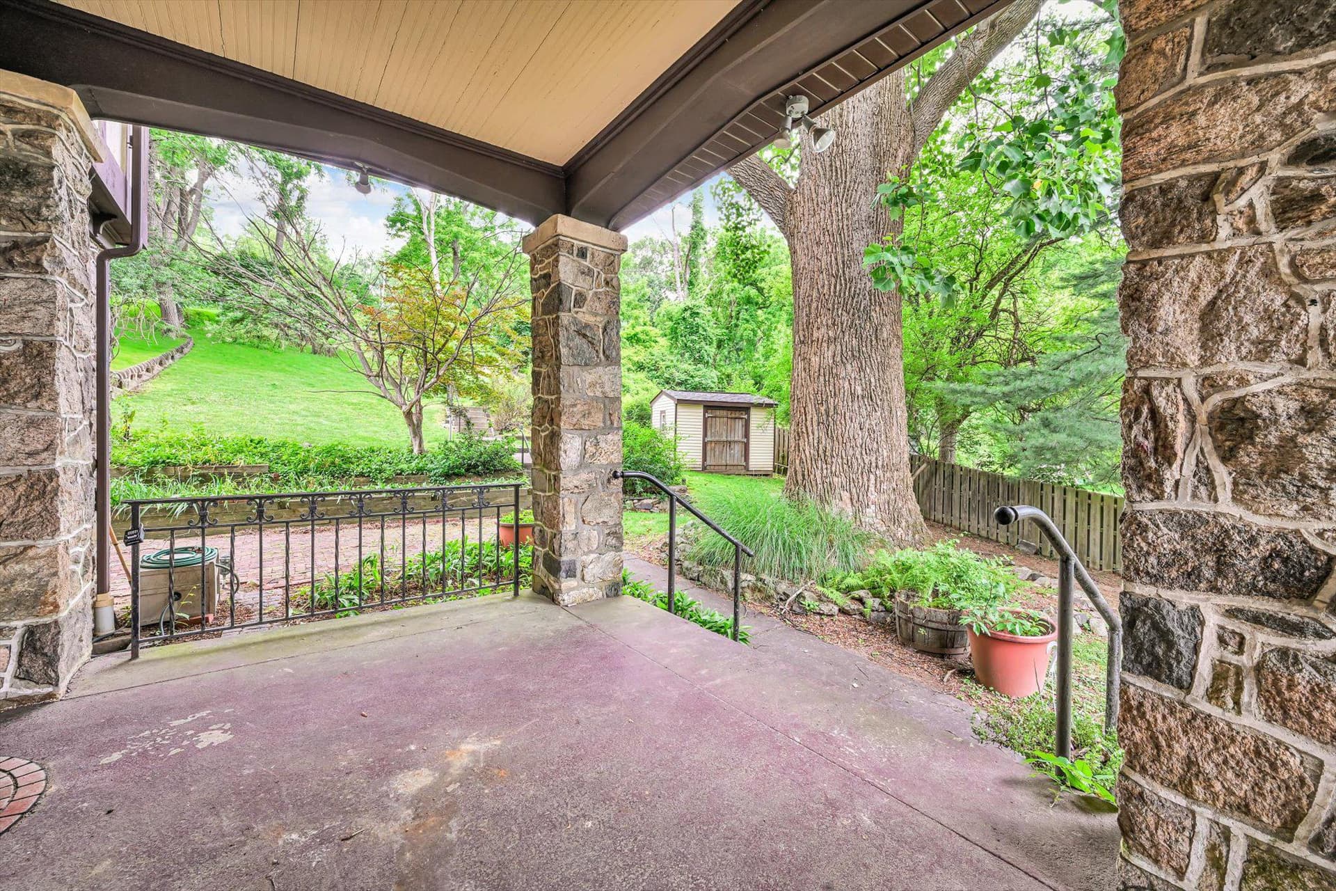 502 Friedensburg Road photo 29