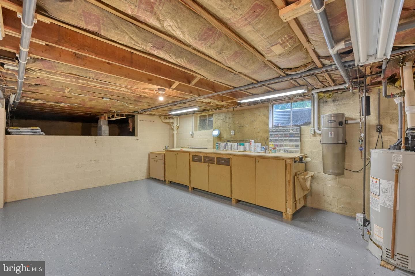 10 E Lincoln Avenue photo 24