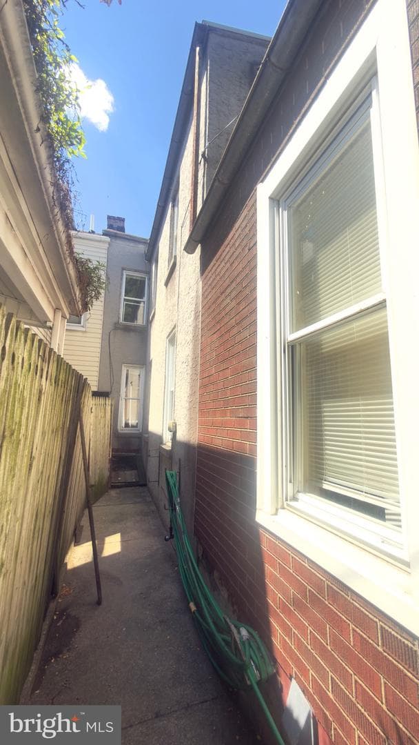 919 Pike Street photo 15