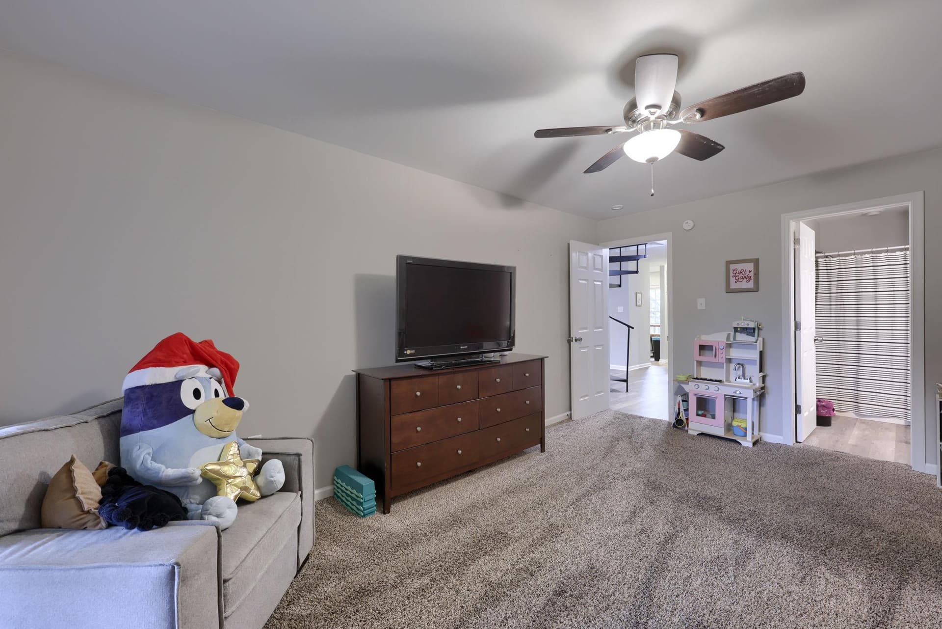 118 Valley Greene Circle photo 17