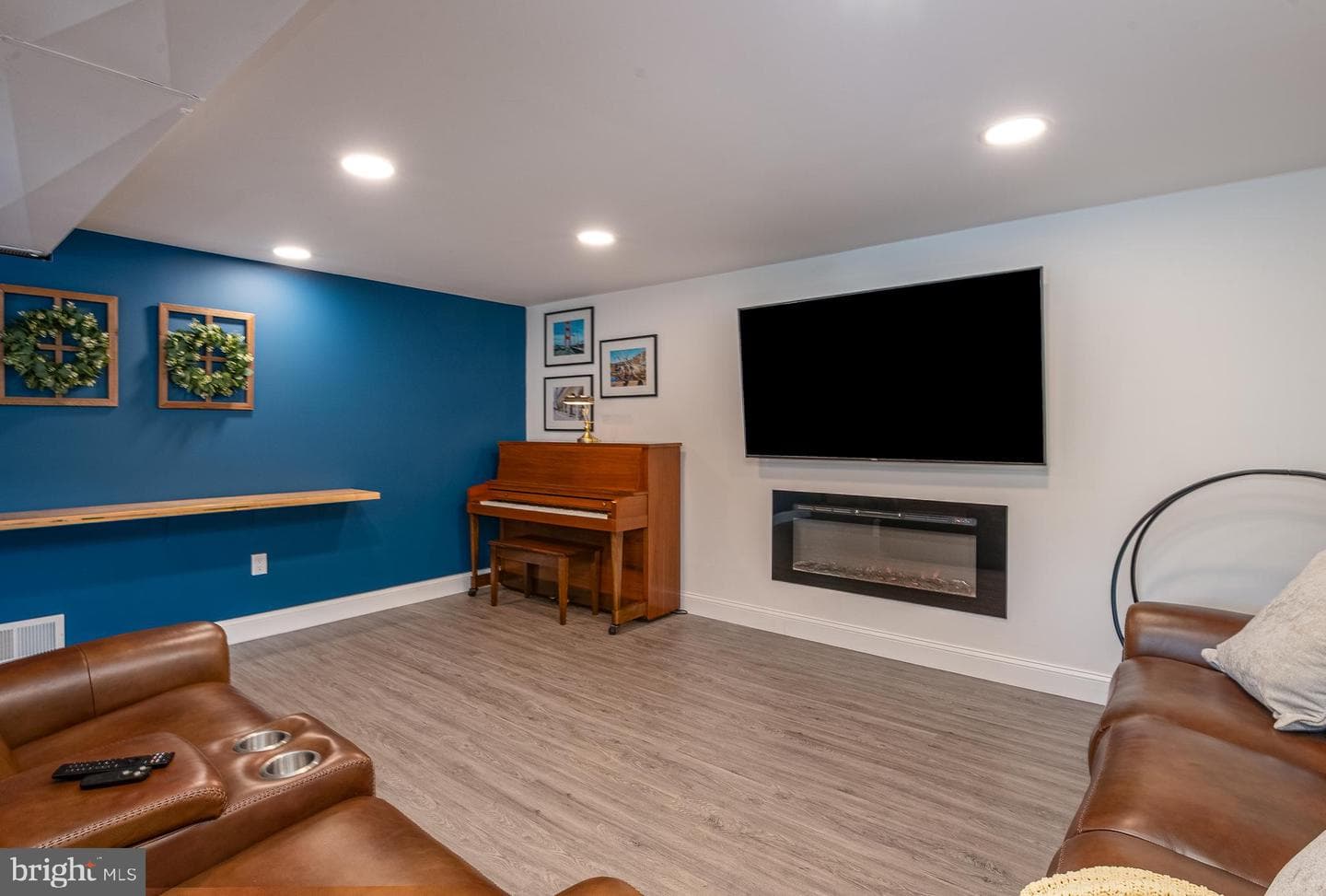 344 Pennwyn Place photo 19