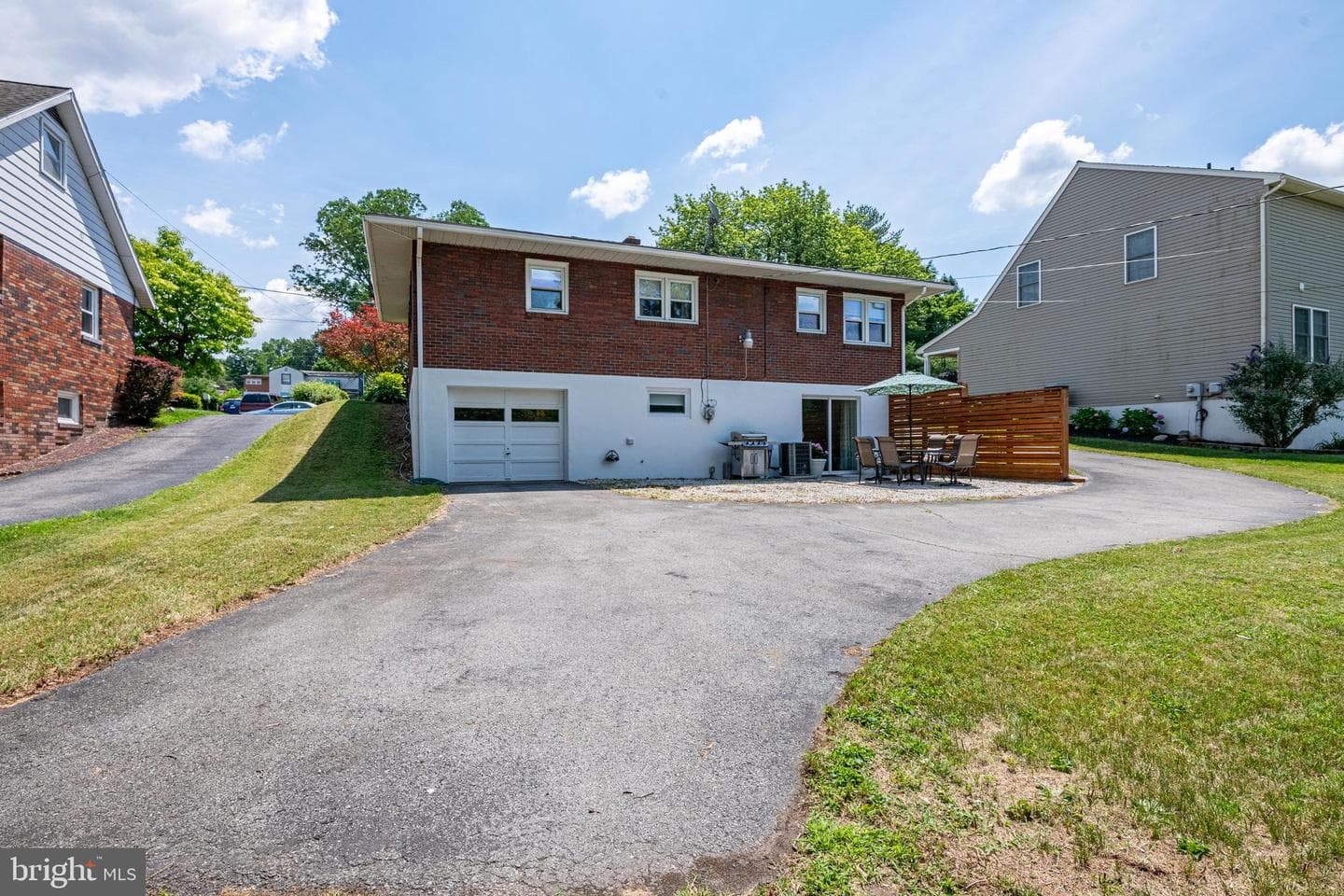 344 Pennwyn Place photo 30