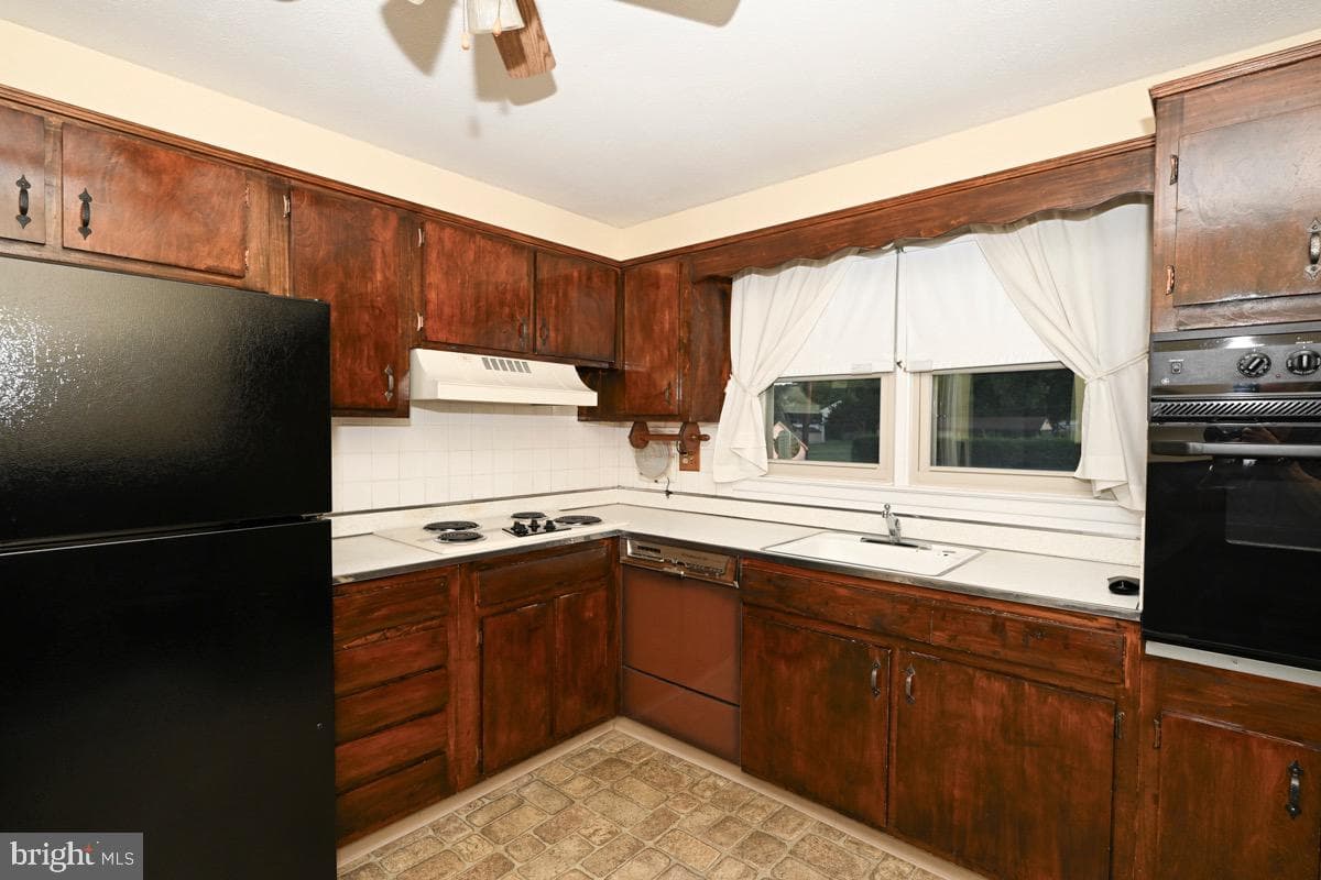 2708 Tennyson Avenue photo 10