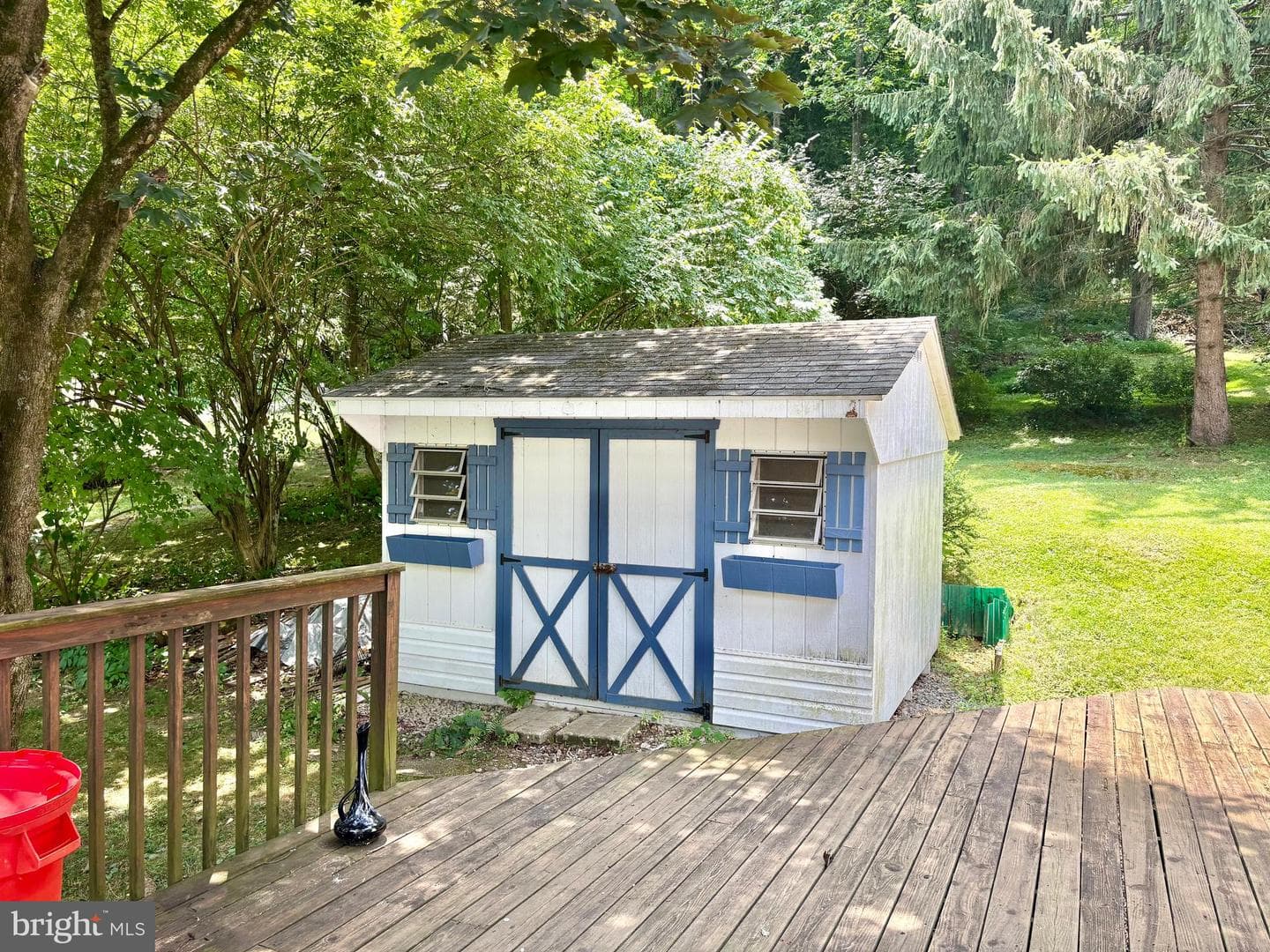 34 Woodland Avenue photo 7