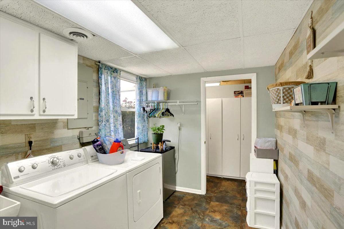 460 Moonflower Avenue photo 14