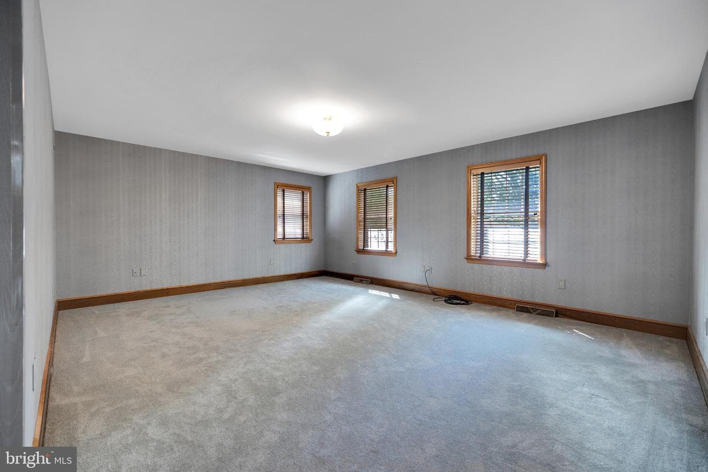 1800 Reading Boulevard photo 28