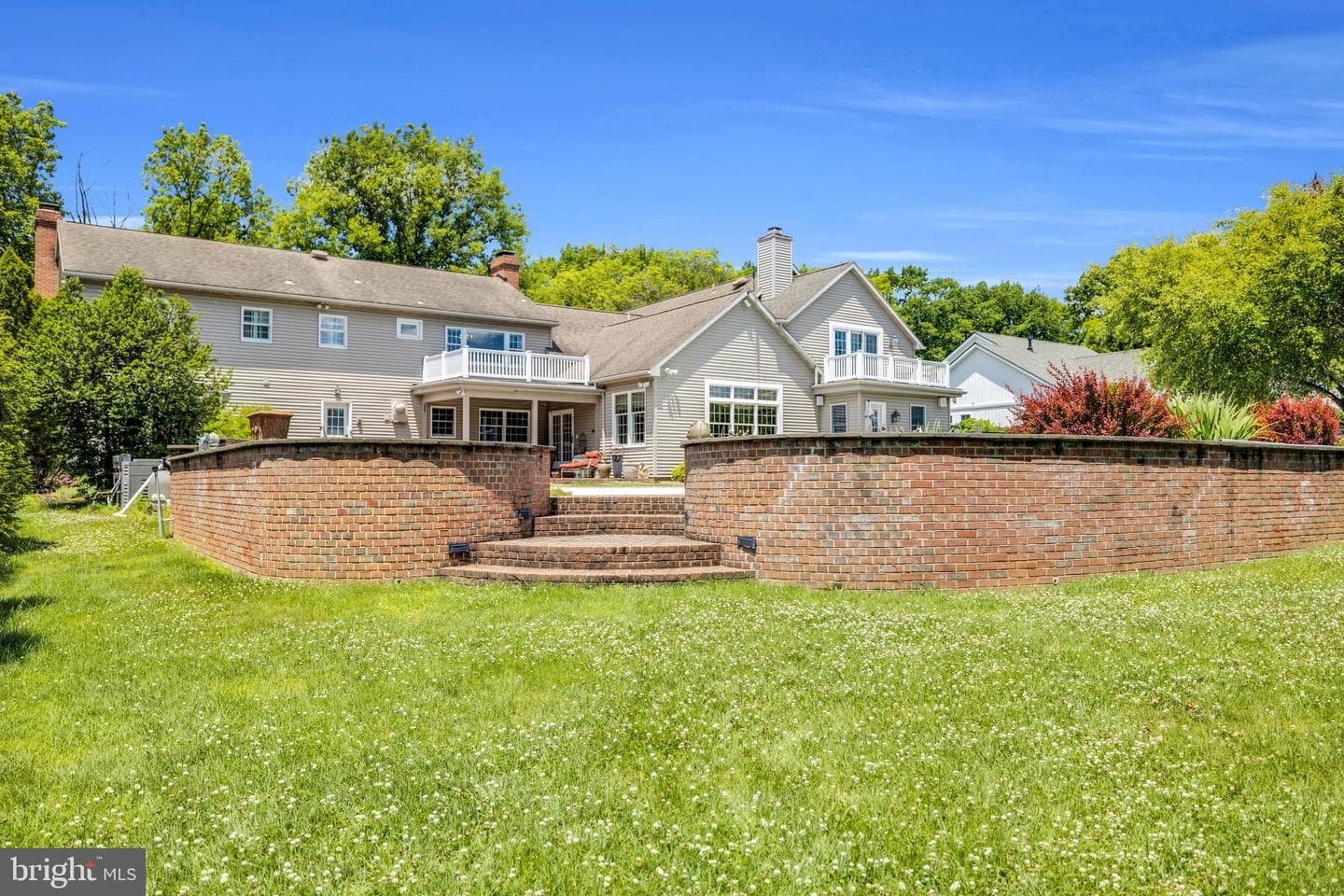 1800 Reading Boulevard photo 55