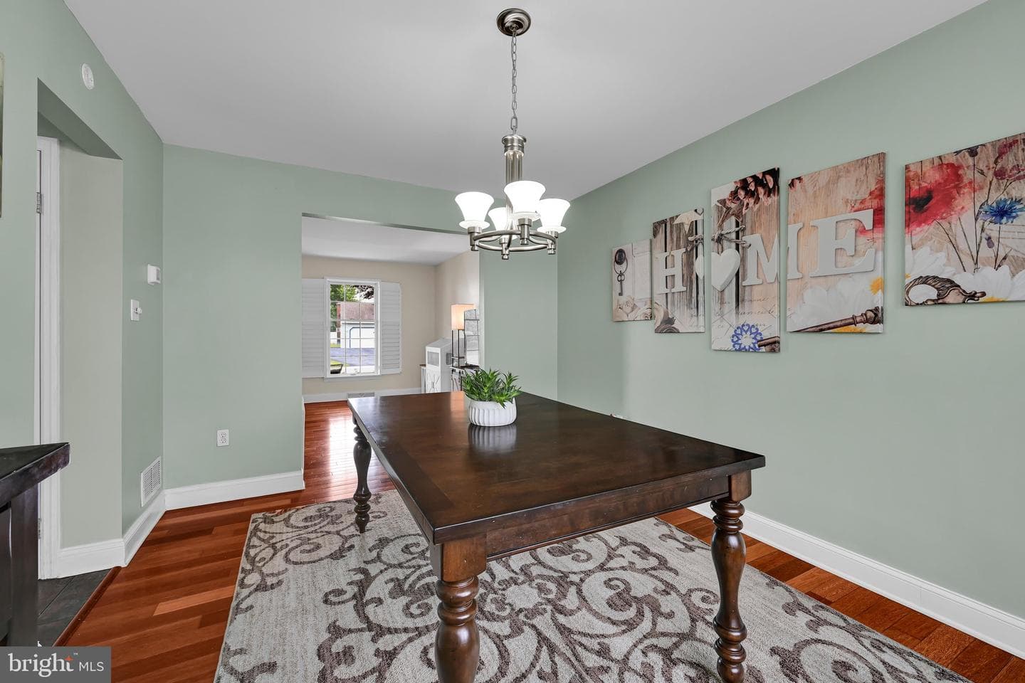 230 Hope Drive photo 8