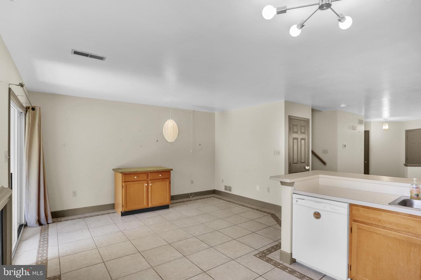 160 Hickory Lane photo 7