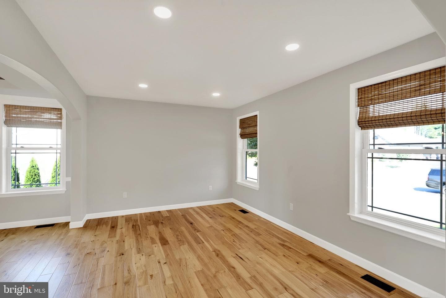 64 Middletown Road photo 5