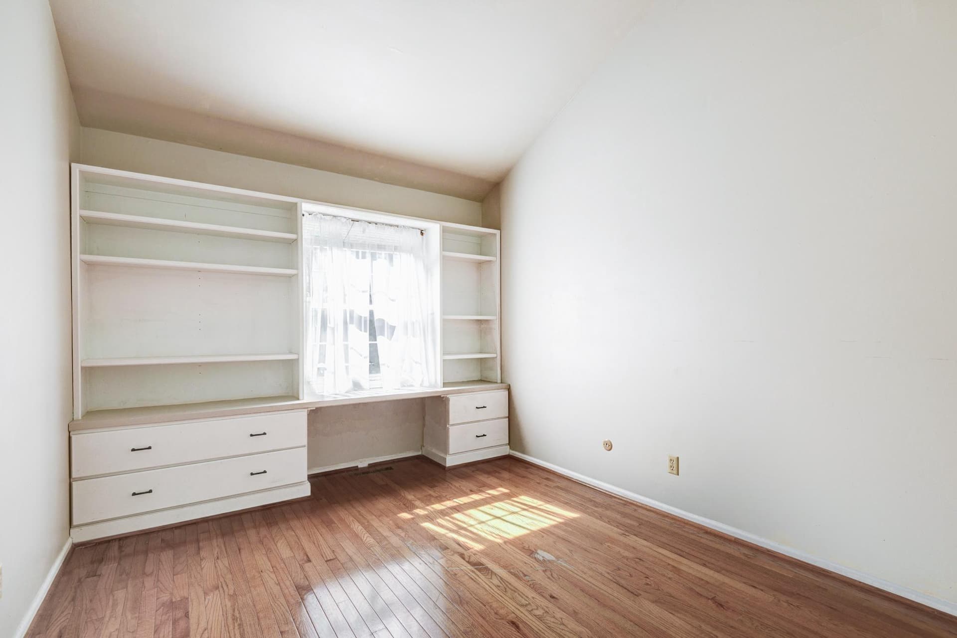 73 Wedge Lane photo 17