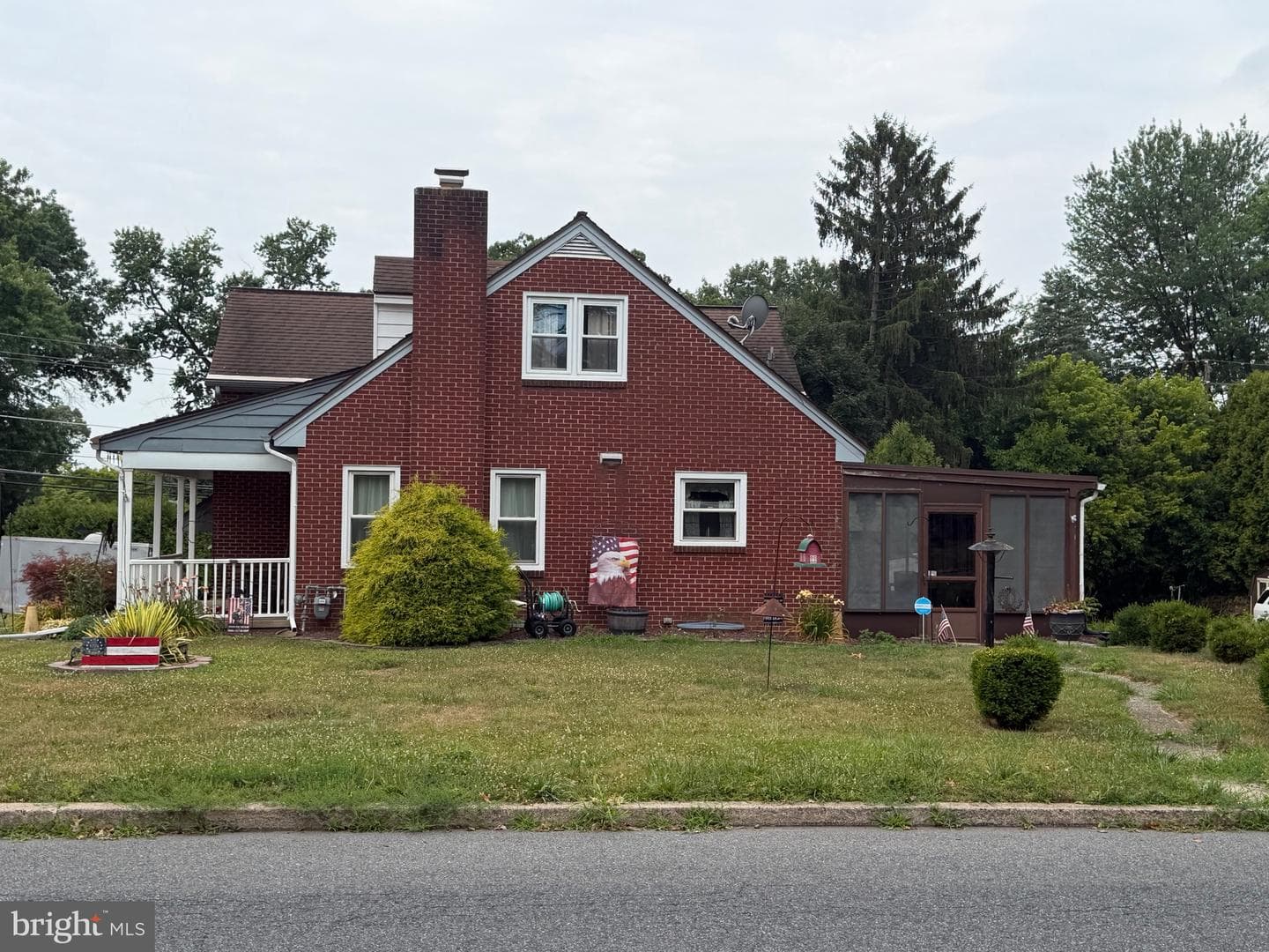 801 Lobelia Avenue photo 3