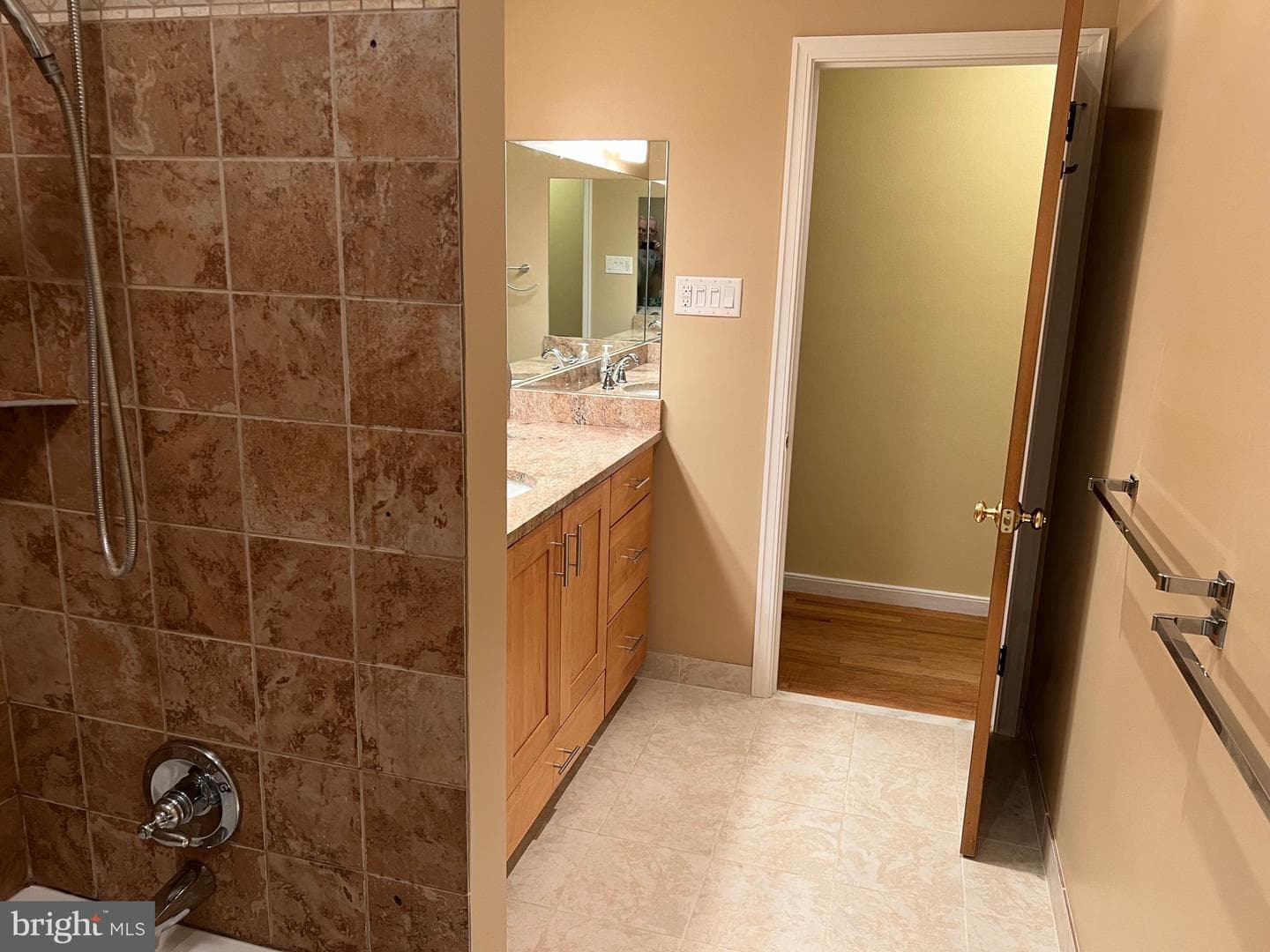 16 Wendy Road photo 51