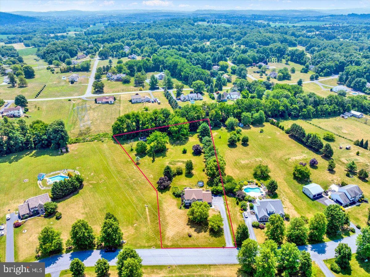 116 Indian Run Drive photo 63