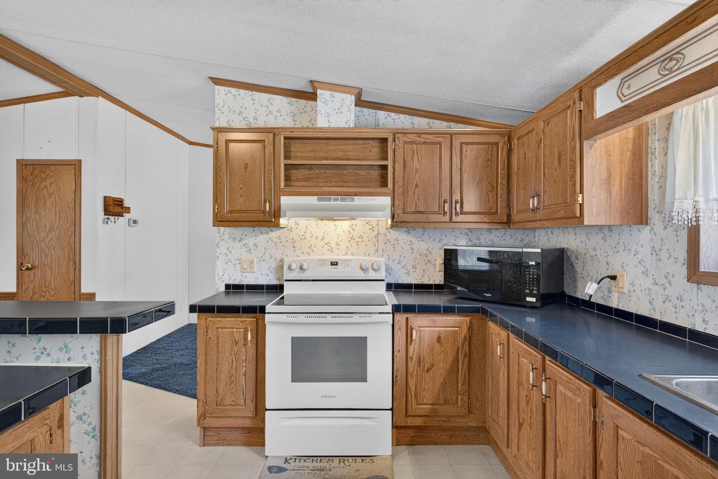 1910 Schubert Road #8 photo 10