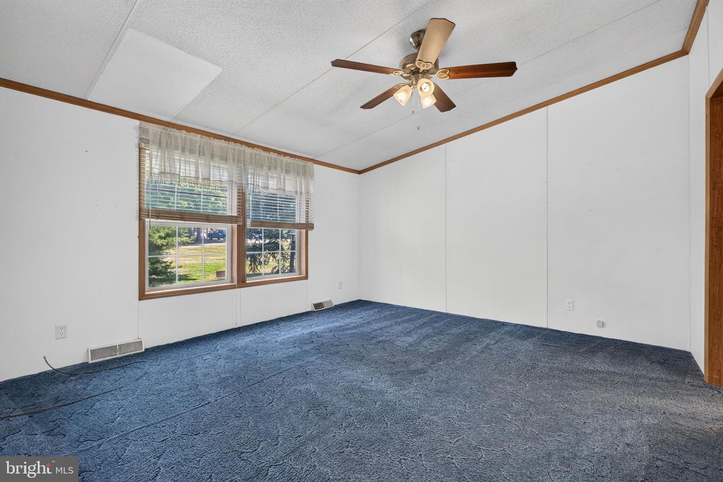 1910 Schubert Road #8 photo 19