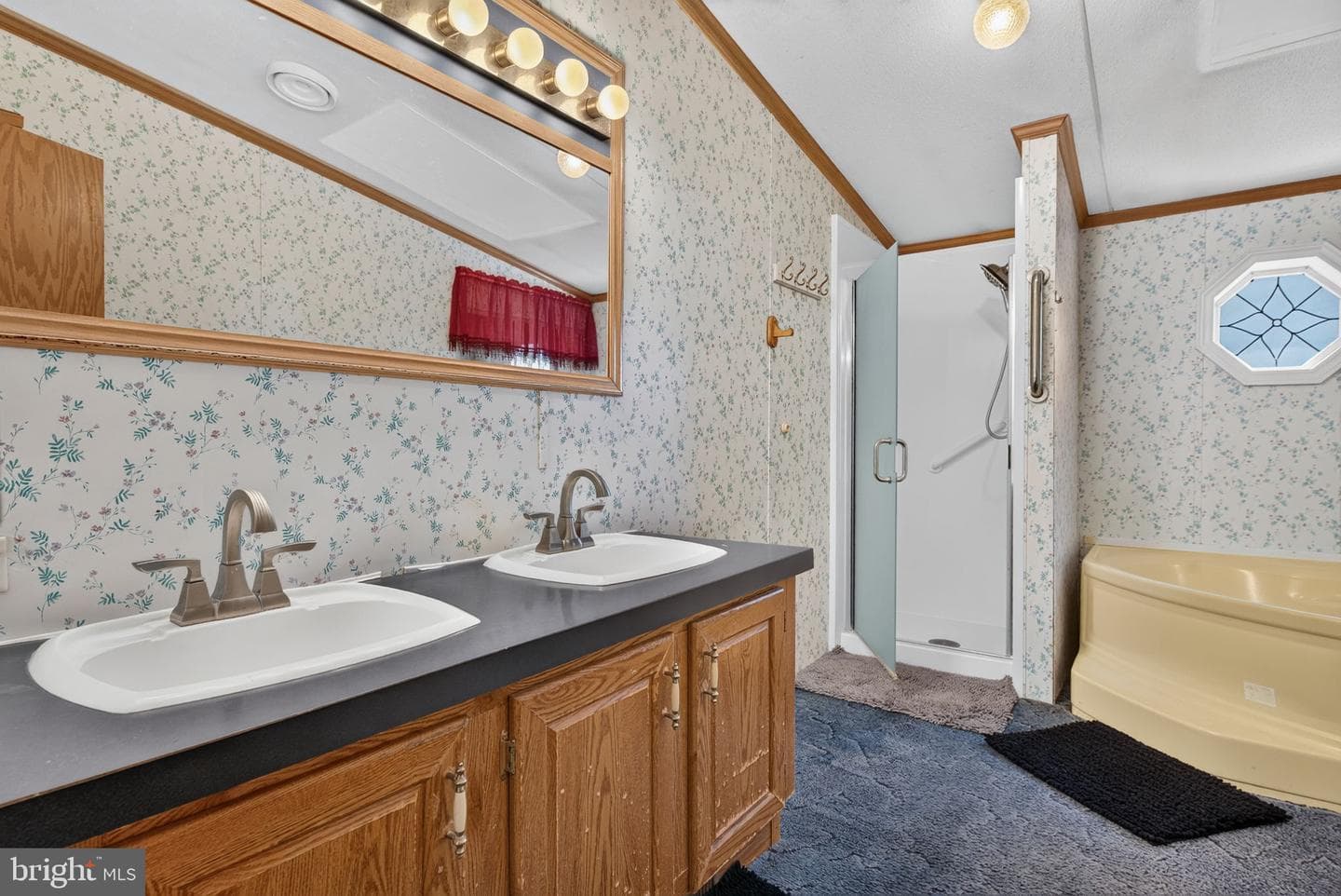1910 Schubert Road #8 photo 21