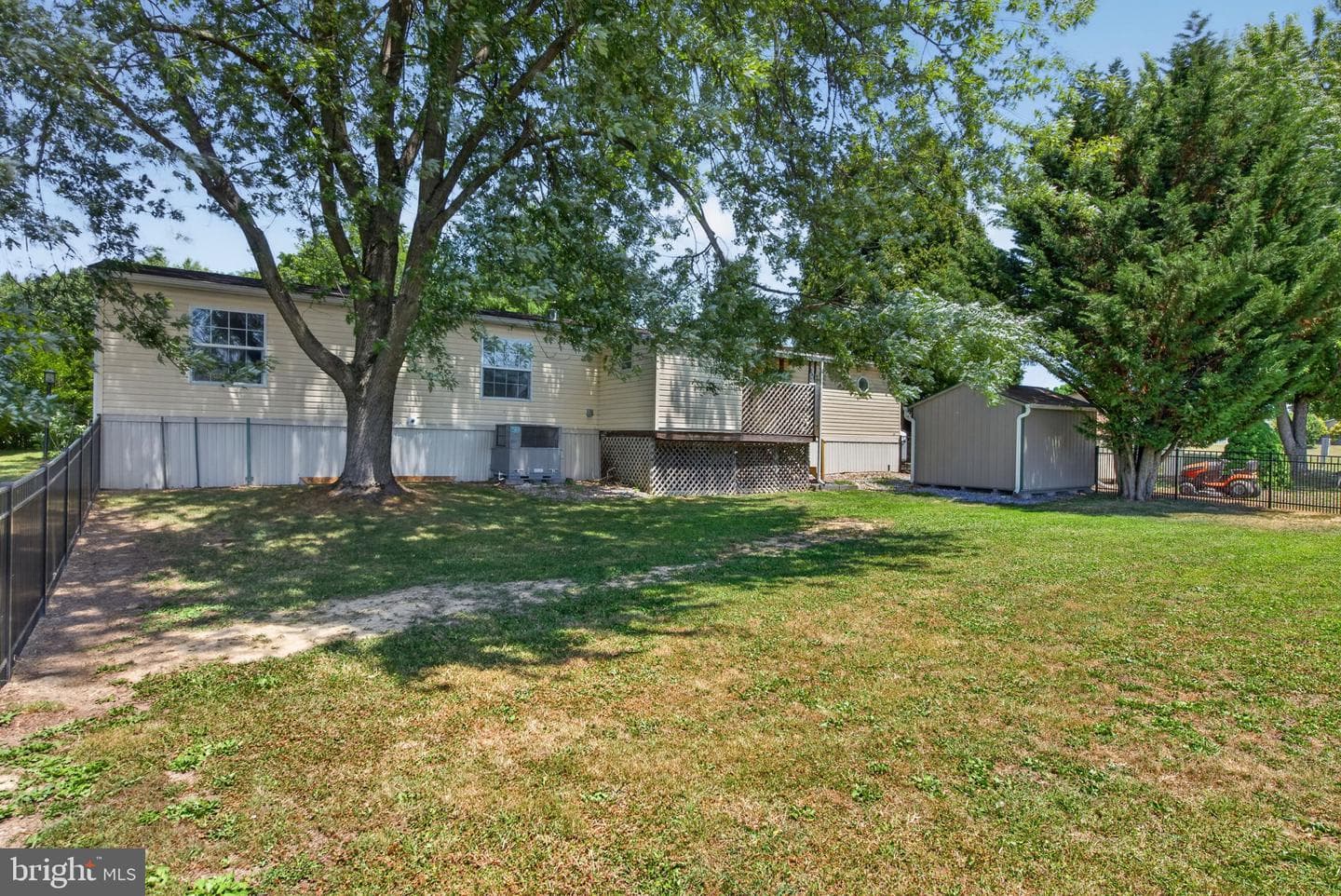 1910 Schubert Road #8 photo 33