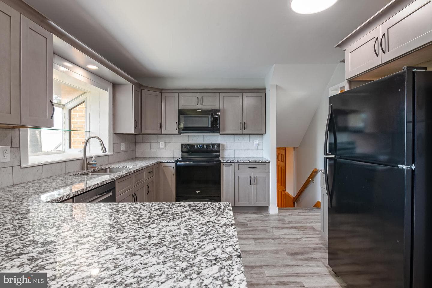 2401 Bell Drive photo 12