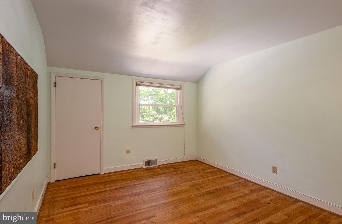 2401 Bell Drive photo 21