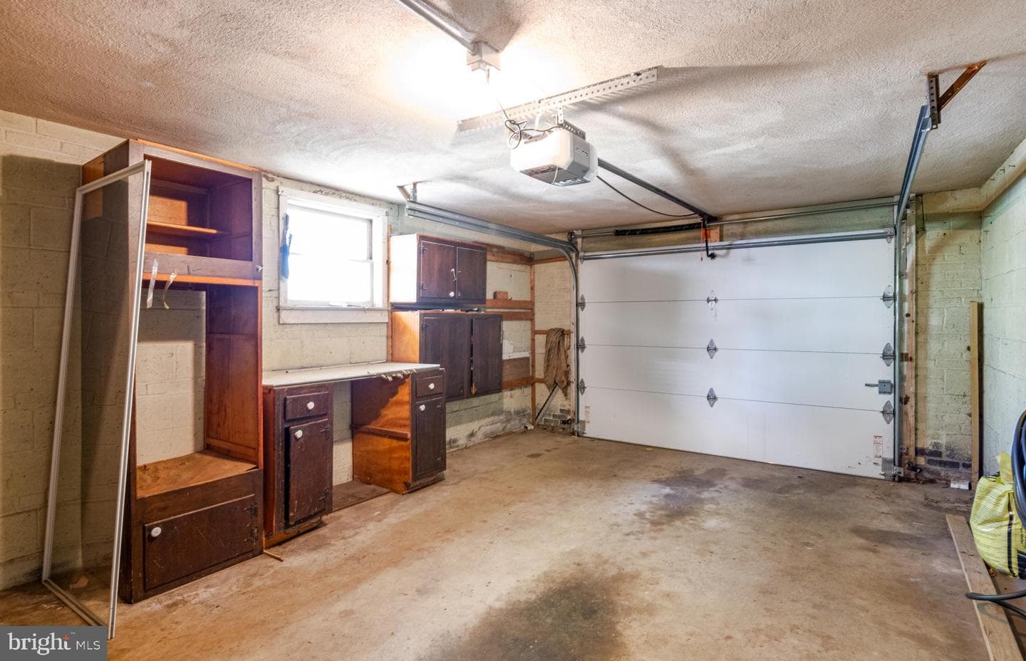 2401 Bell Drive photo 29