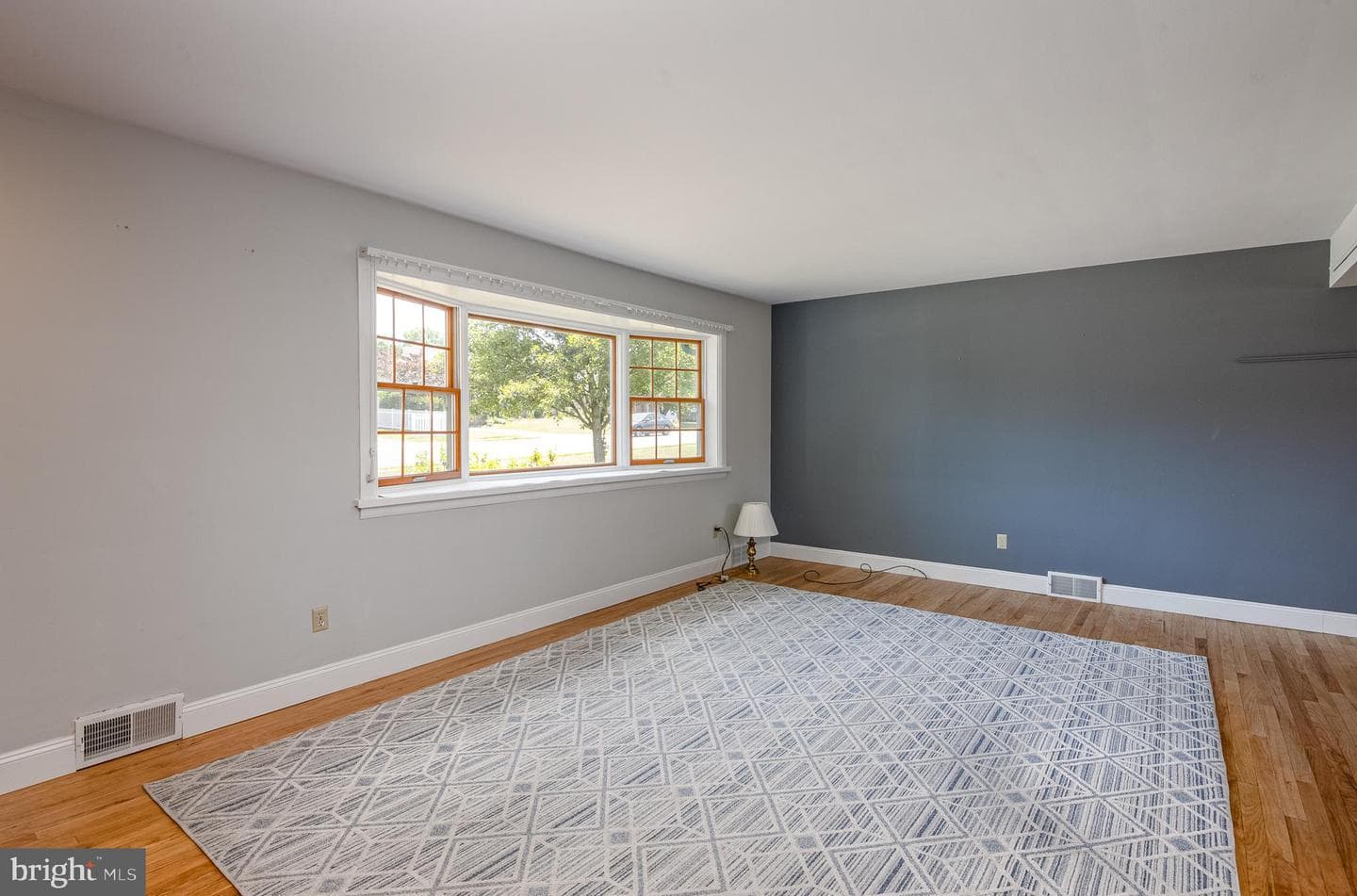 2401 Bell Drive photo 7