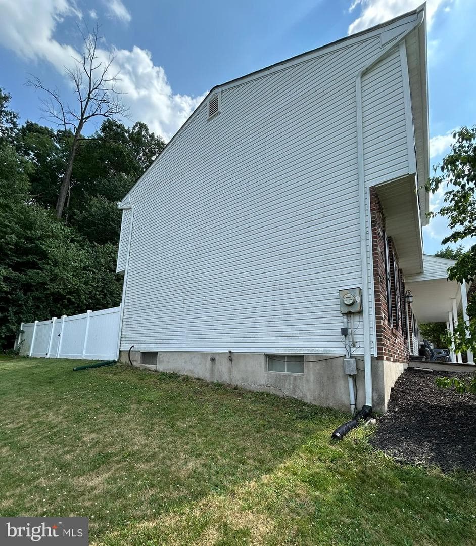 21 Matthew Drive photo 6