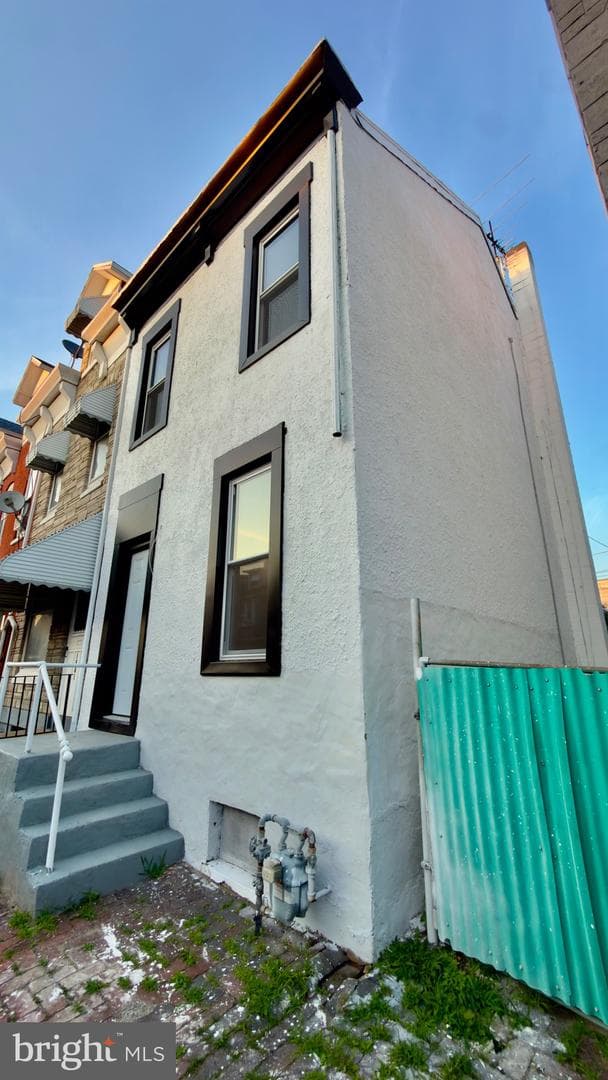 1539 Moss Street, Reading