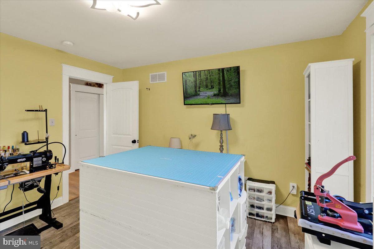 805 N Crescent Avenue photo 39
