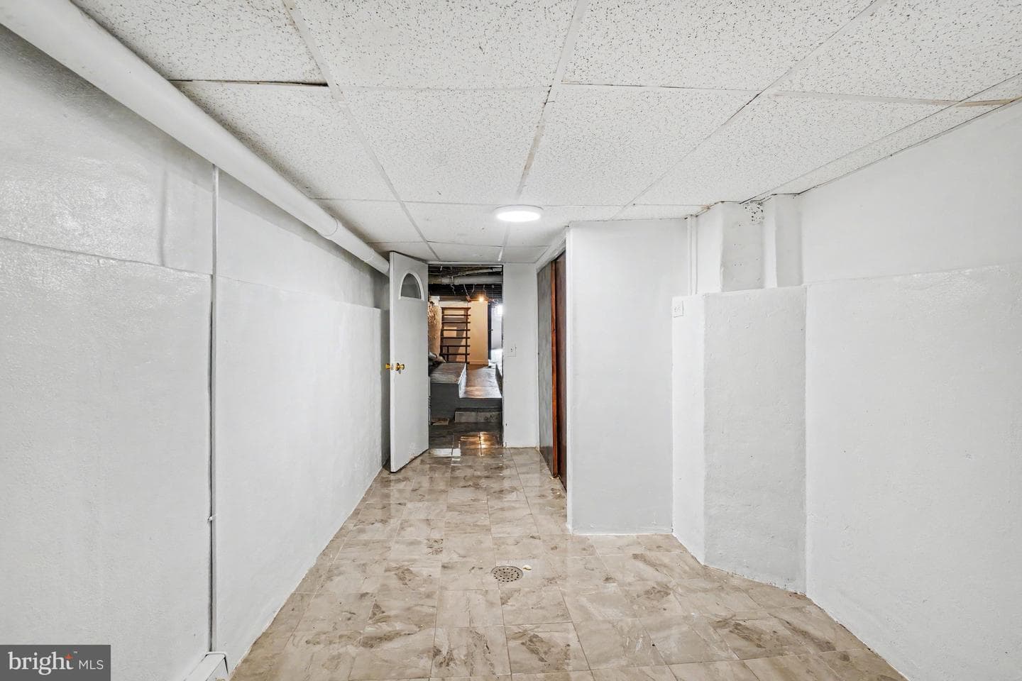 546 Locust Street photo 23