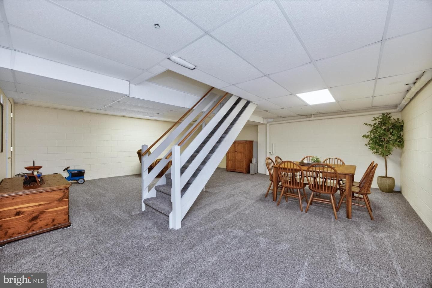 174 Waterford Lane photo 36