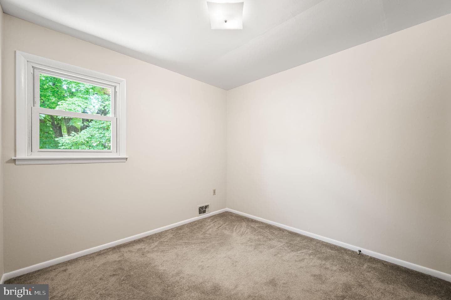 102 Village Drive photo 15