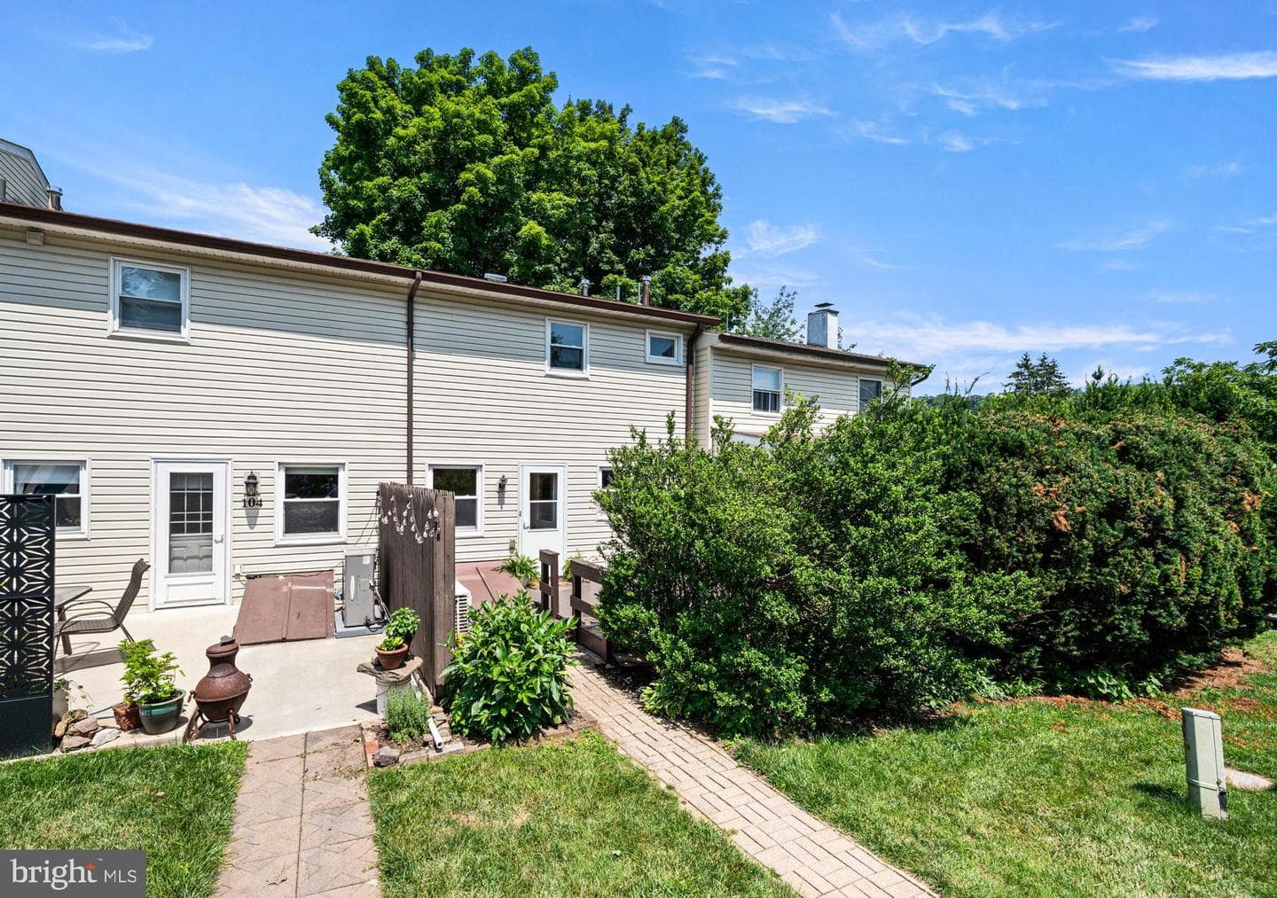 102 Village Drive photo 24