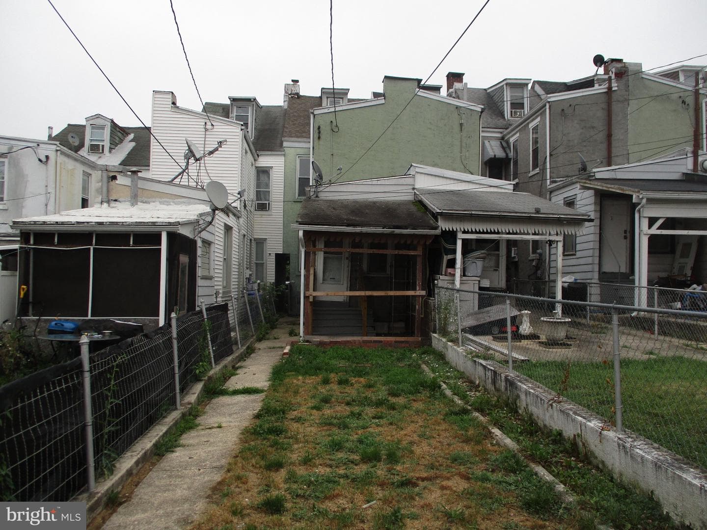 522 S 17 1/2 Street photo 3