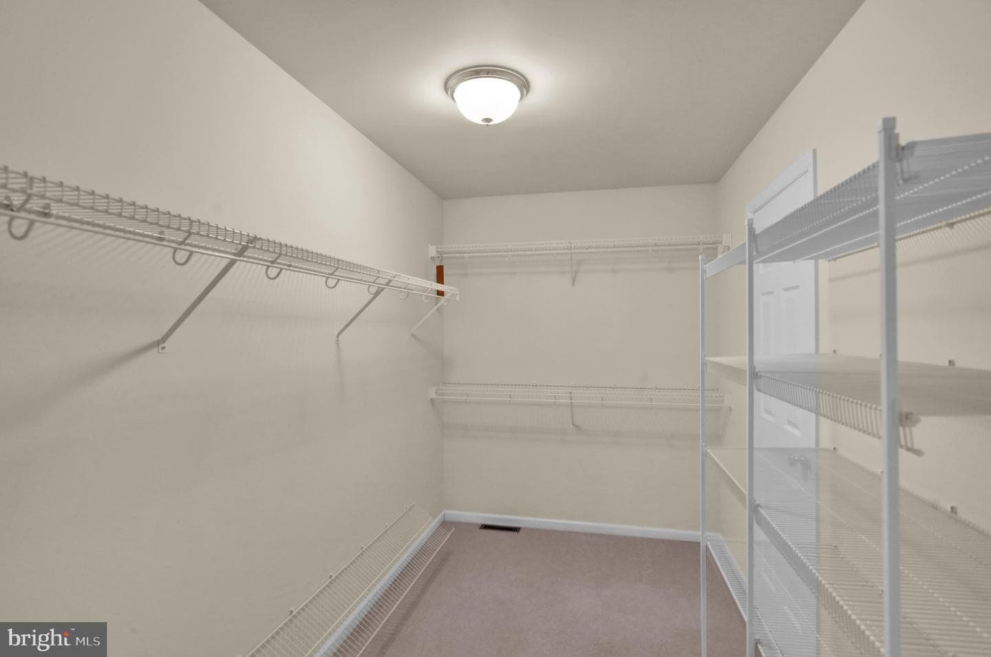 359 Mountain Boulevard photo 42