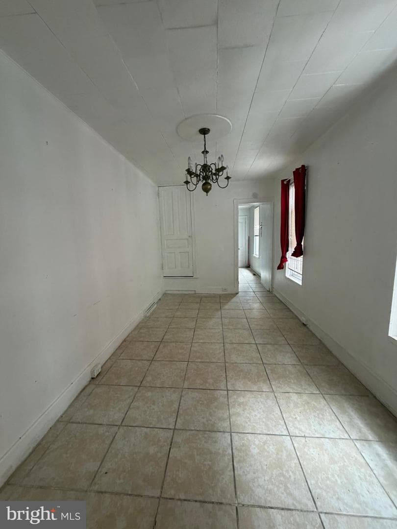 331 W Green Street photo 3