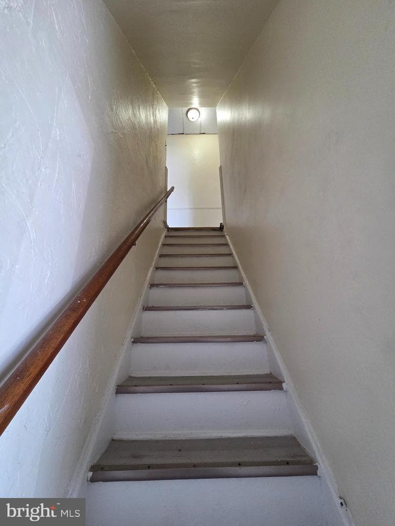 1135 Cotton Street photo 9