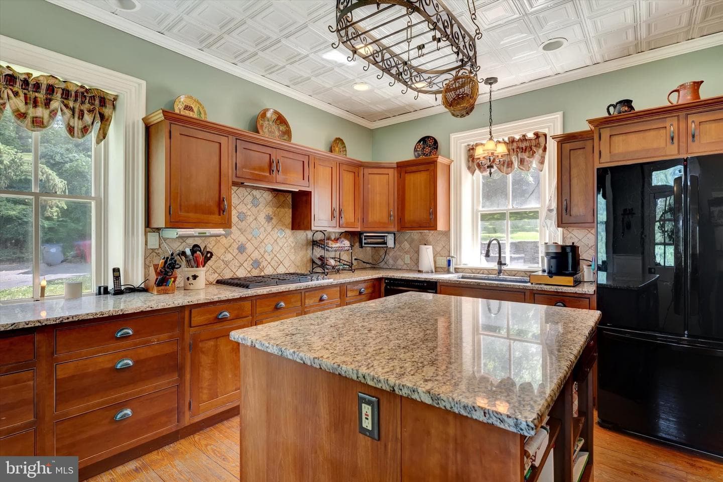 513 Huntzinger Road photo 13