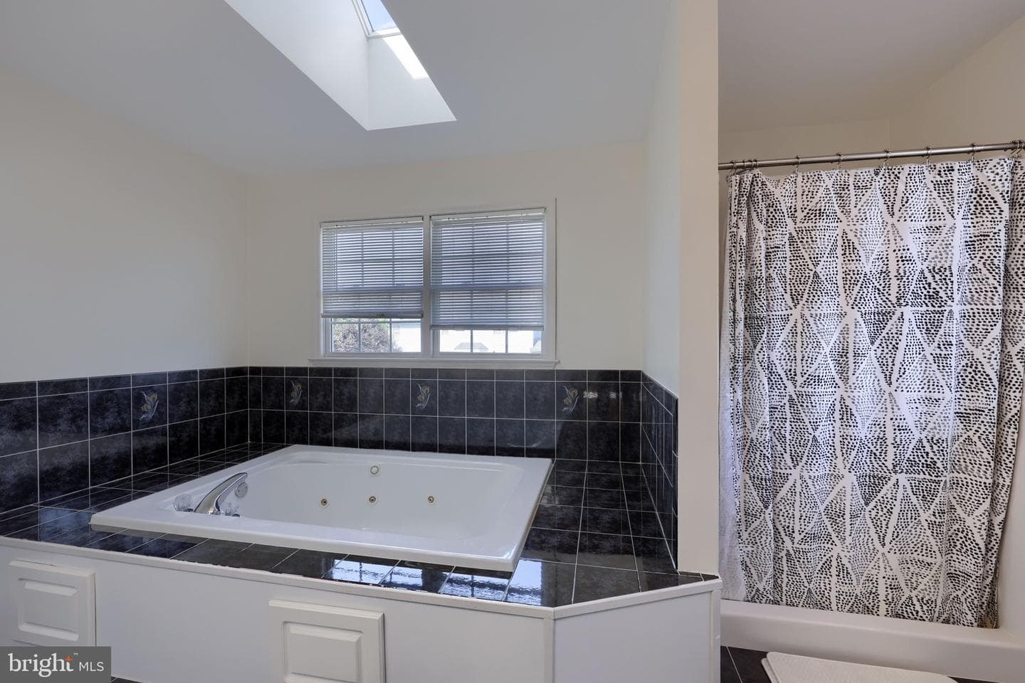 12 Colorado Avenue photo 31