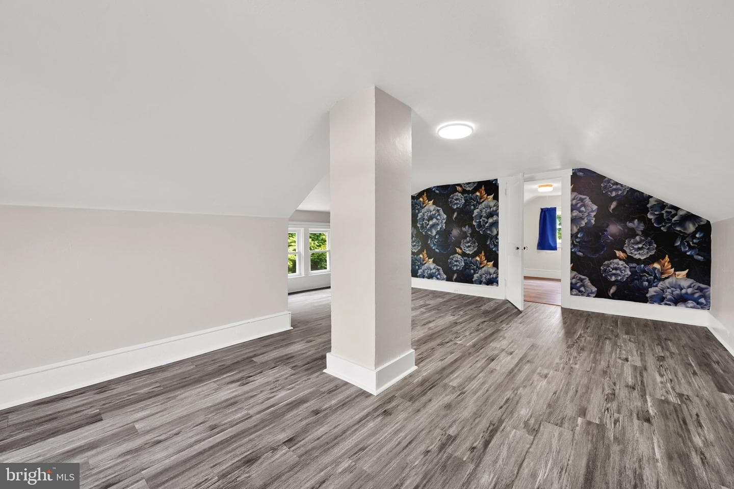 43 S Morwood Avenue photo 18