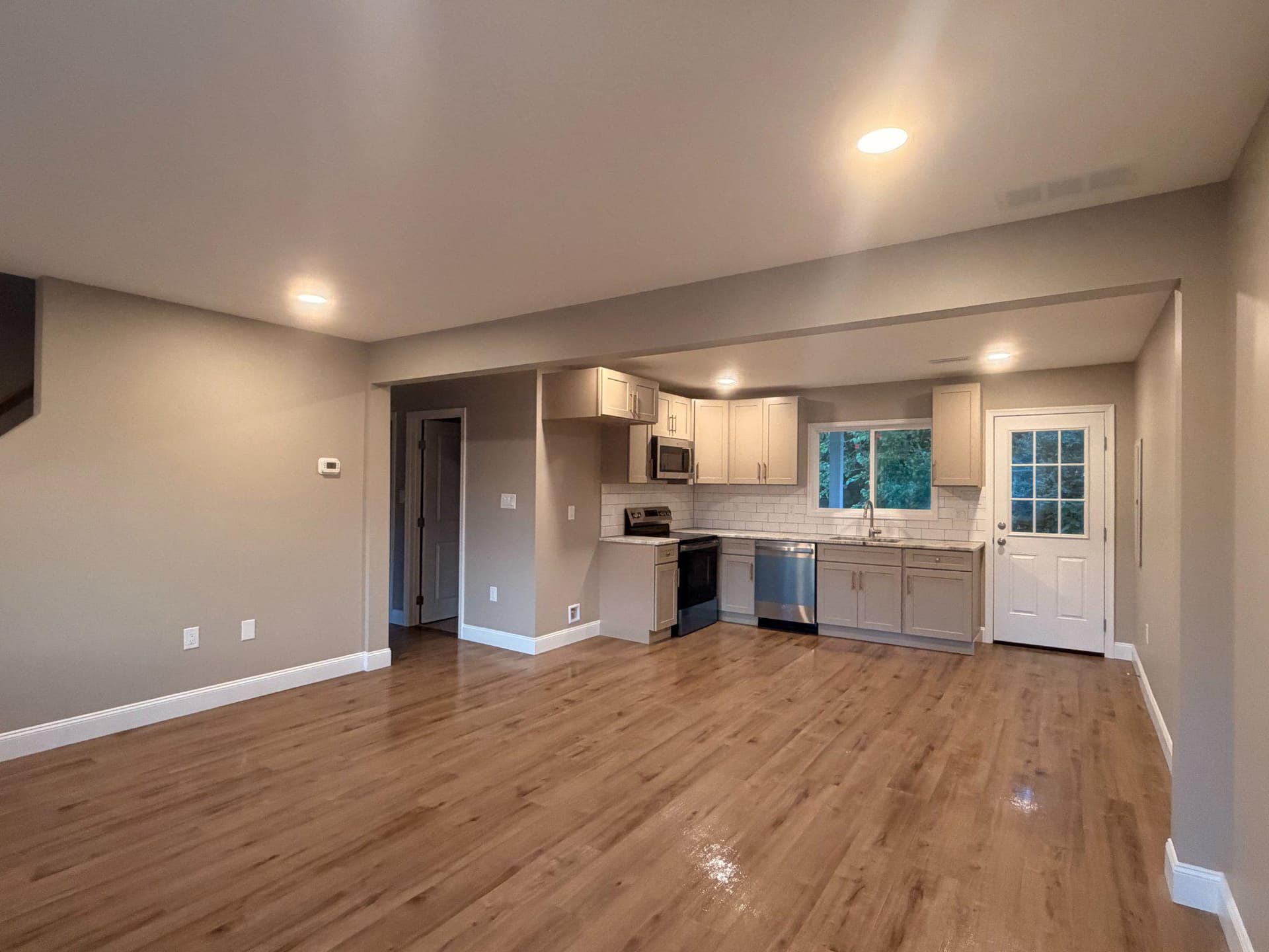 839 Hartman Avenue, Temple